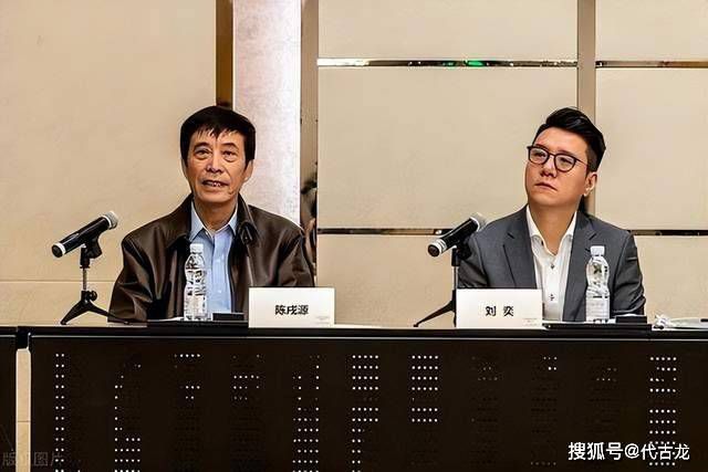 大乳警花自愿被俱乐部调教